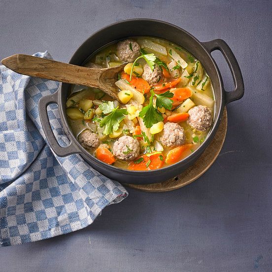 Omas Kohlrabi Eintopf Mit Hackfleisch